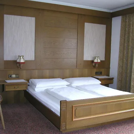 Loisachpromenade Apartment